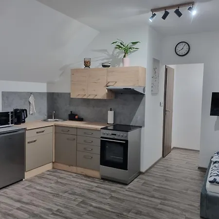 Apartmán Pod Hrazi Chrastany