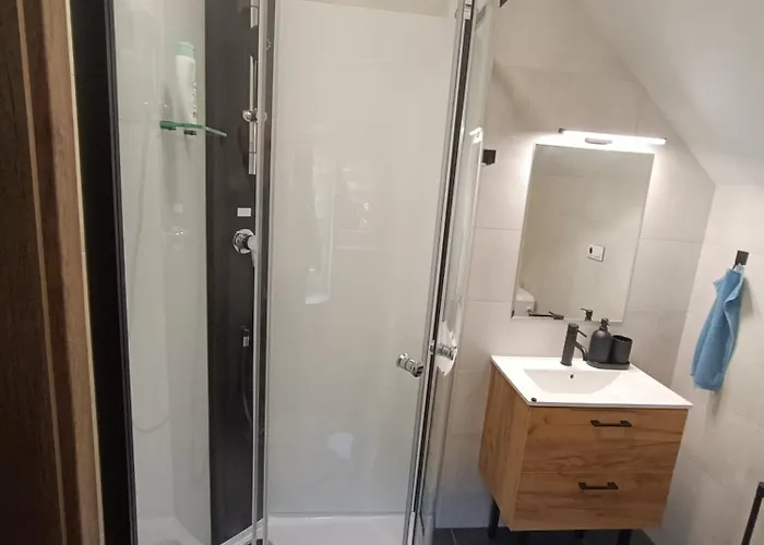 Pod Hrazi Chrastany *